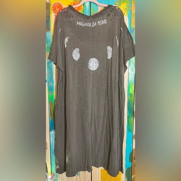 Magnolia Pearl Gray Graphic Dress - Picture 2 of 3